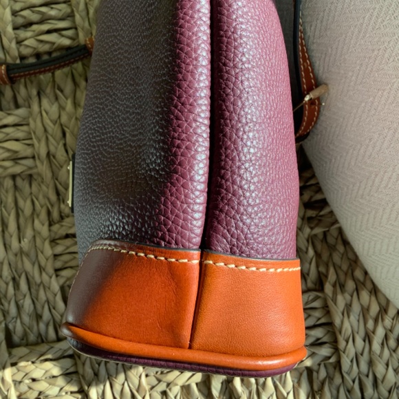 NWT Dooney & Bourke Leather Crossbody - Picture 6 of 7